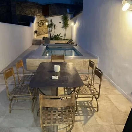 Sur La Founintrouze Holiday home